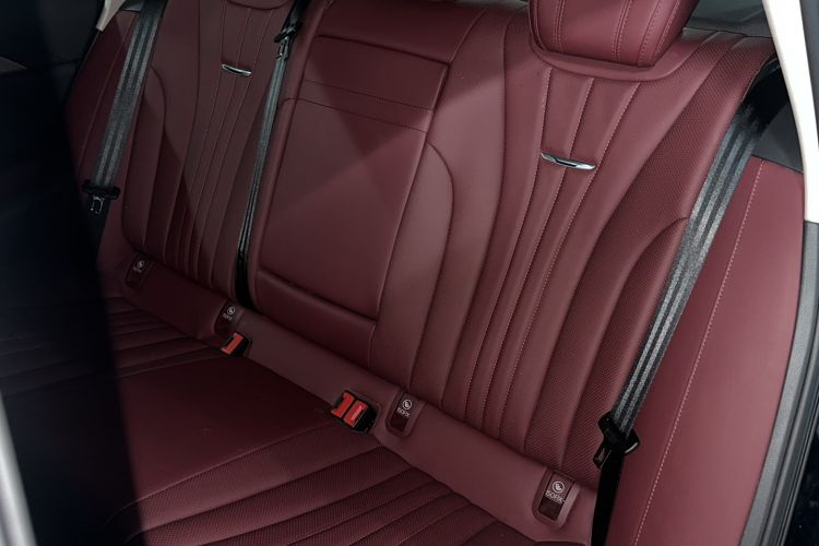 Used Hongqi H5 2024 1.5T DCT Smart Connect Flagship Edition Left Rear Seat