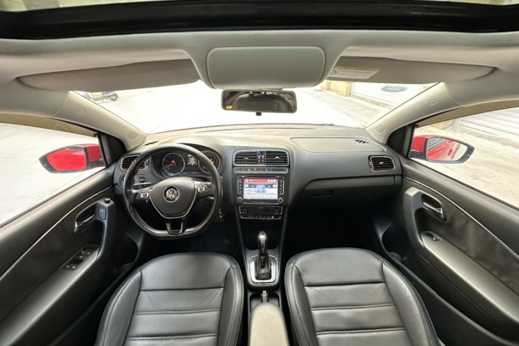 Used Volkswagen Polo 2016 1.6L Automatic Luxury Model
