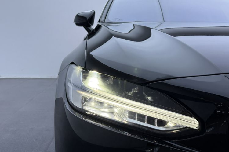 Used Volvo S90 2023 B5 Zhiyuan Luxury Edition