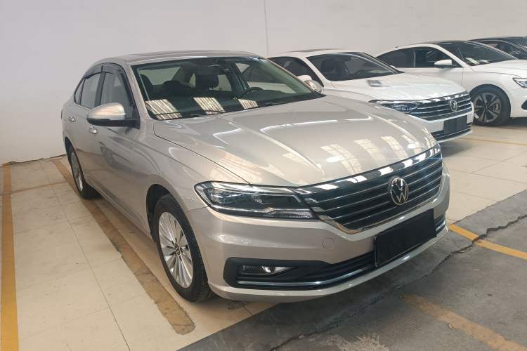 Used Volkswagen Lavida 2021 1.5L Automatic Comfort Edition Exterior 3