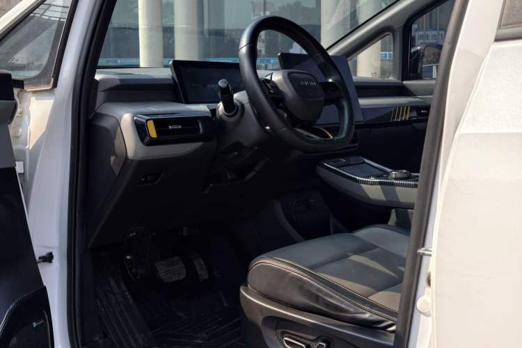 Used AION Y 2022 70 Intelligent Edition Lithium Iron Phosphate
