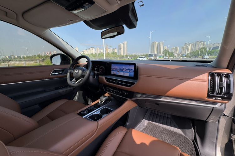 Used Nissan Pathfinder 2024 380 VC-TURBO Four-Wheel Drive Intelligent Driving Version 6 Seats Interior 4