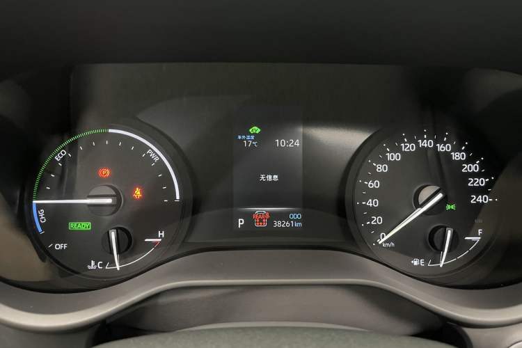 Used Toyota Sienna 2024 2.5L Hybrid Comfort Edition
