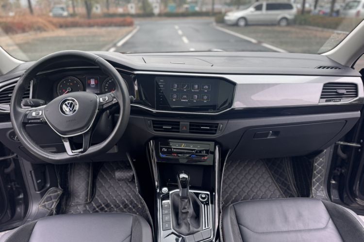 Used Volkswagen Tayron 2020 330TSI Two-Wheel Drive Luxury Smart Connectivity Version
