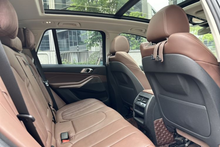 Used BMW X5 2021 Restyled xDrive30i M Sport Package Interior 4