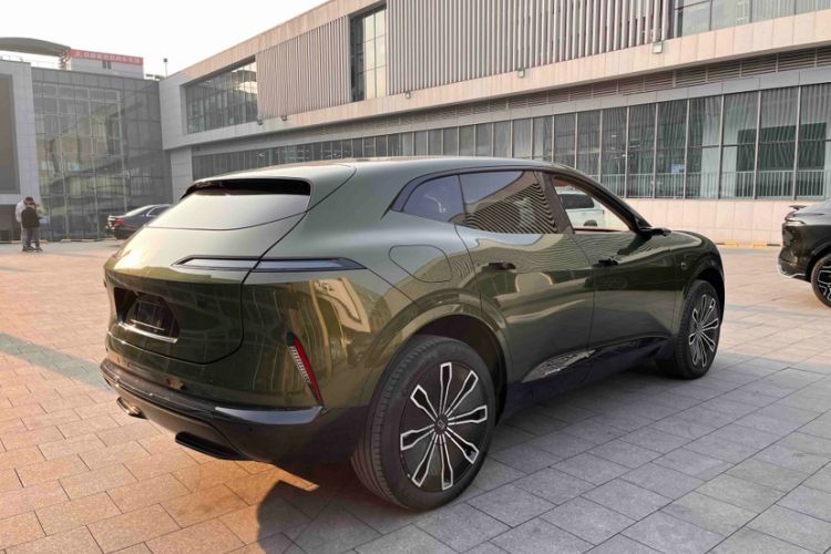 Used Avatr 07 2024 Ultra Range-Extended Four-Wheel Drive