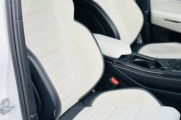 Used Lynk & Co 01 EM-P 2023 1.5TD EM-P Dawn Edition