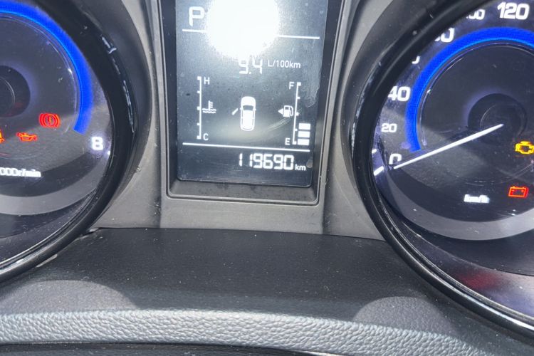 Used CHANGAN CS15 2016 1.5L Automatic Fashion Edition
