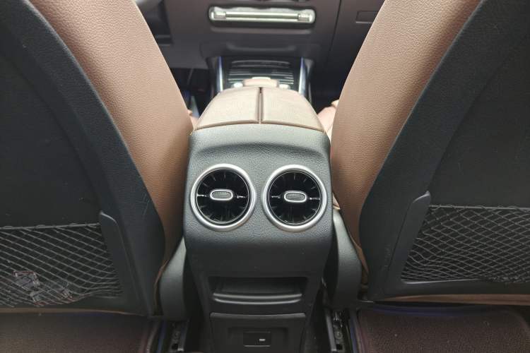 Used Mercedes-Benz GLB 2023 GLB 220 Fashion Model
