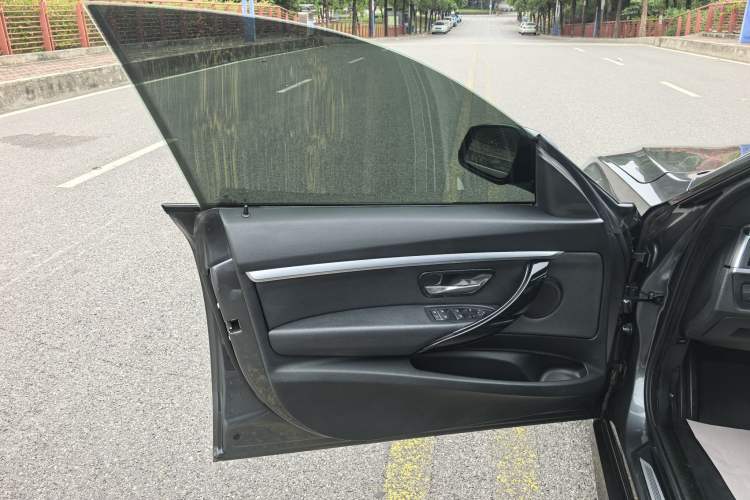 Used BMW 3 Series GT 2019 320i M Sport Package
