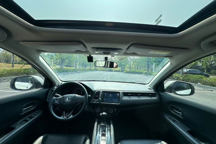 Used Honda Vezel 2020 1.5L CVT Pioneer Edition
