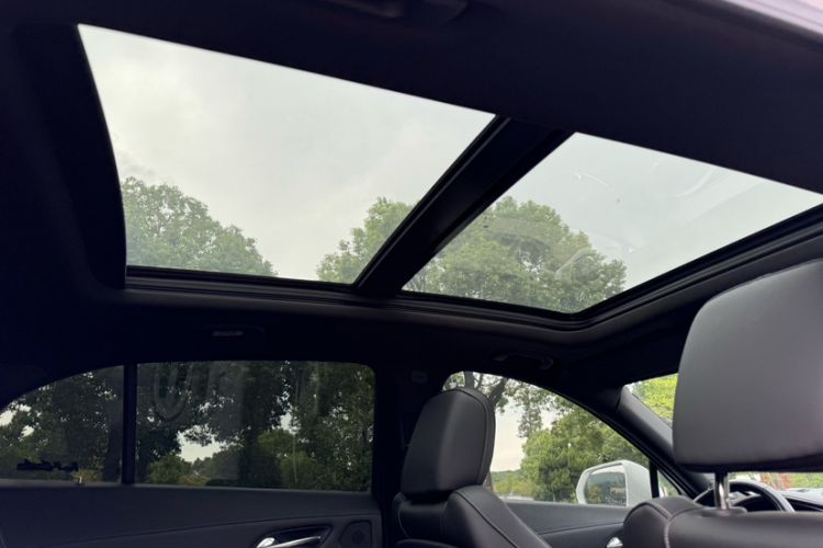 Used Cadillac XT4 2018 28T Two-Wheel Drive Leading Version