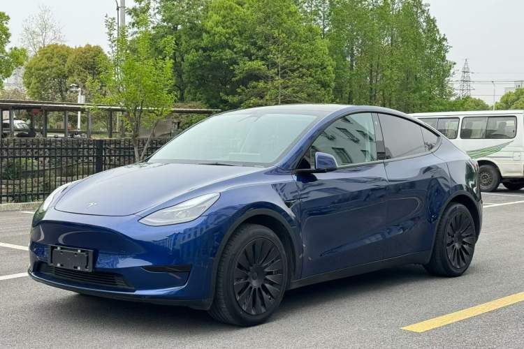 Used Tesla Model Y 2022 Rear-Wheel-Drive Version