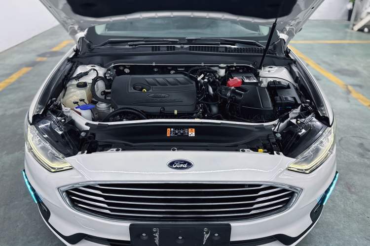 Used Ford Mondeo 2020 EcoBoost 180 Stylish Model Interior 7