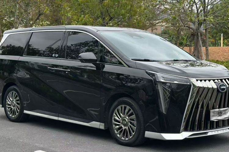 Used GAC Trumpchi M8 2023 Zongshi Series Dual-Motor Flagship Edition