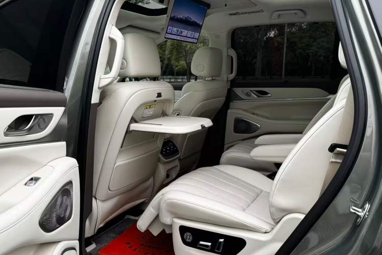 Used Wey Lanshan 2025 Four-Wheel Drive Ultra Interior 5