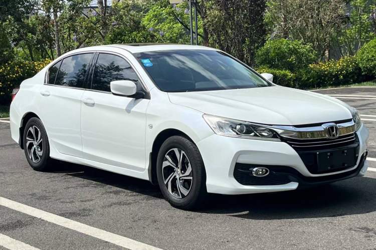 Used Honda Accord 2016 2.0L Comfort Edition
