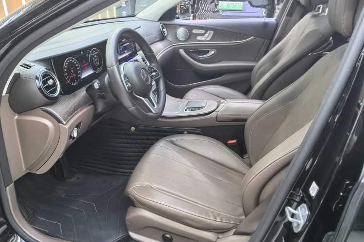 Used Mercedes-Benz E-Class 2019 E 300 L Stylish Model
