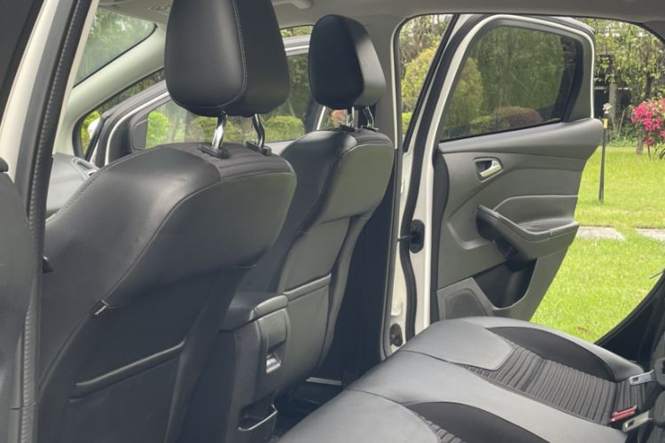 Used Ford Focus 2018 Sedan Classic 1.6L Automatic Trendy SmartDrive Edition