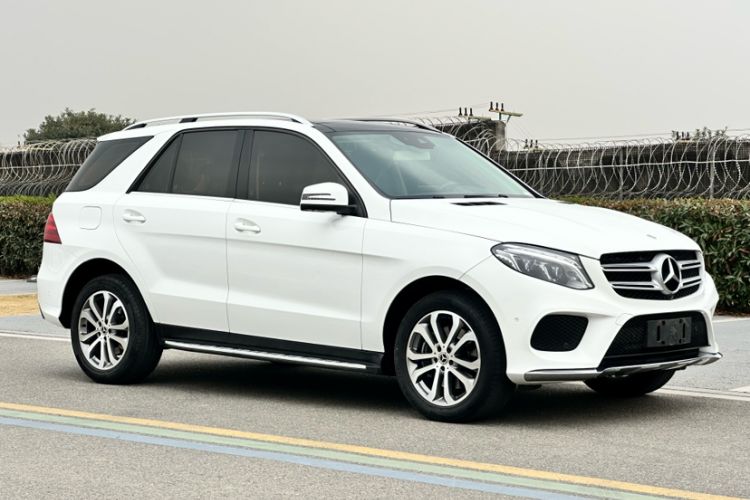 Used Mercedes-Benz GLE 2018 GLE 320 4MATIC Dynamic Edition Collector's Edition
