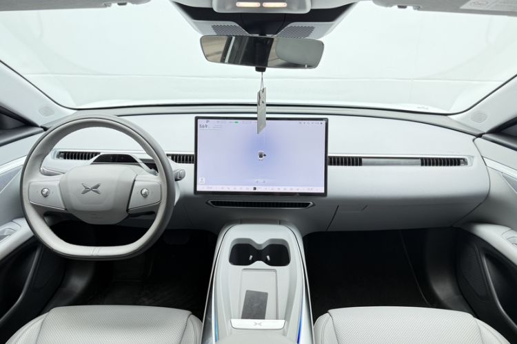 Used XPeng MONA M03 2024 620 with Ultra-Long Range
