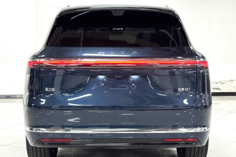 Used Hima AITO M7 2026 Model Range-Extending Max All-Wheel Drive 5-Seater Version
