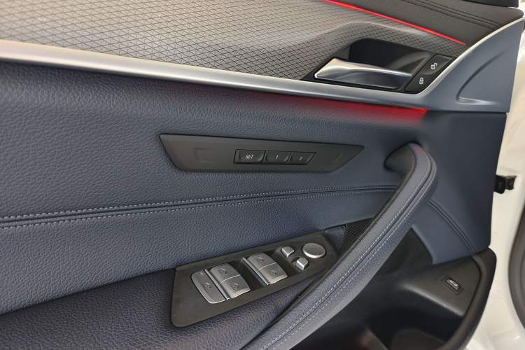 Used BMW 5 Series 2019 Restyled 525i M Sport Package