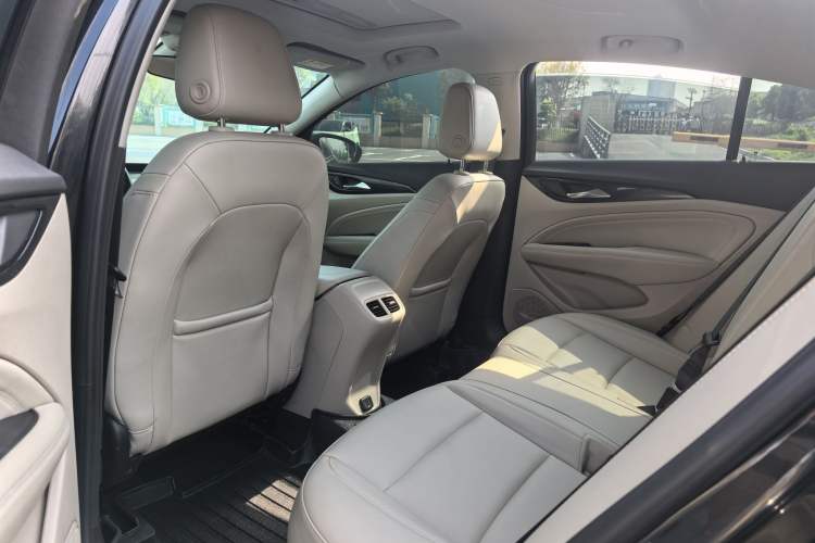 Used Buick Regal 2021 552T Elite Edition Interior 3