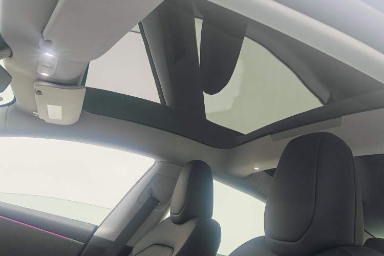 Used Tesla Model 3 2025 Rear-Wheel-Drive Version