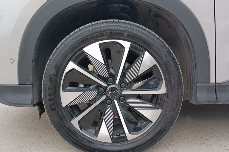 Used BYD Song PLUS New Energy 2025 DM-i Intelligent Driving 160KM Flagship Model
