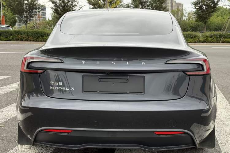 Used Tesla Model 3 2023 Rear-Wheel-Drive Version