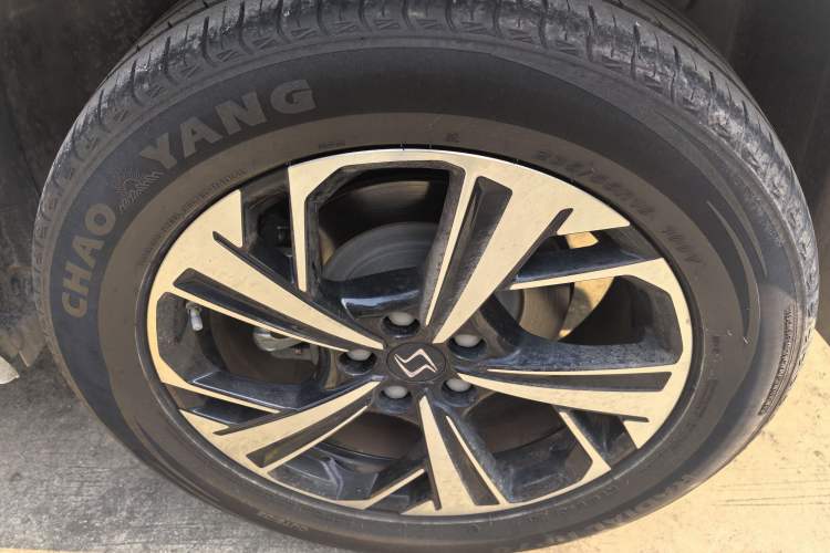 Used SOL QX 2022 300T DCT Moon Exploration Edition