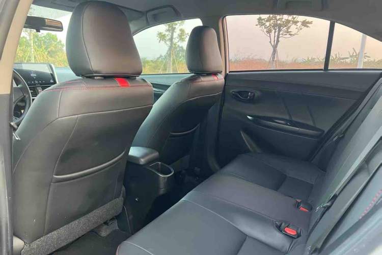 Used Toyota YARiS L Zhi Xiang 2019 1.5G CVT Xuan Dong Sunroof Version China VI Standard Interior 3