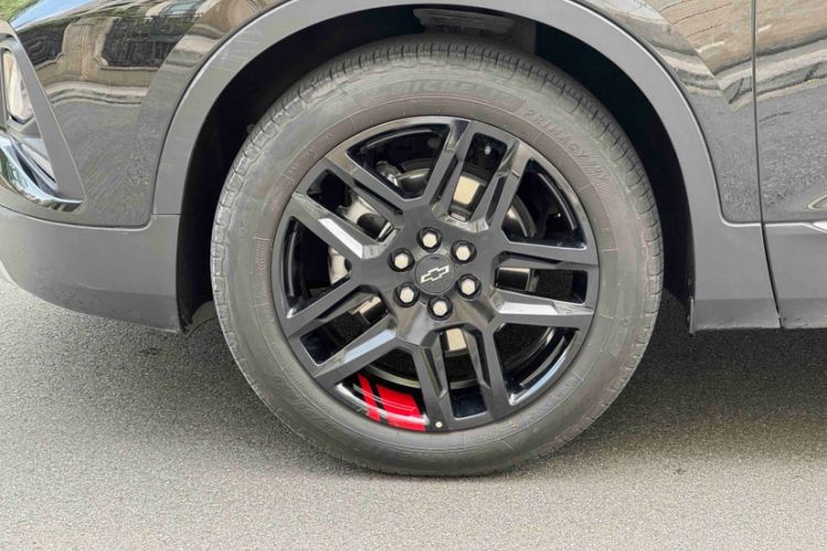 Used Chevrolet Blazer 2022 Mild Hybrid 650T Redline 7-Seater Thunder Edition Exterior 2