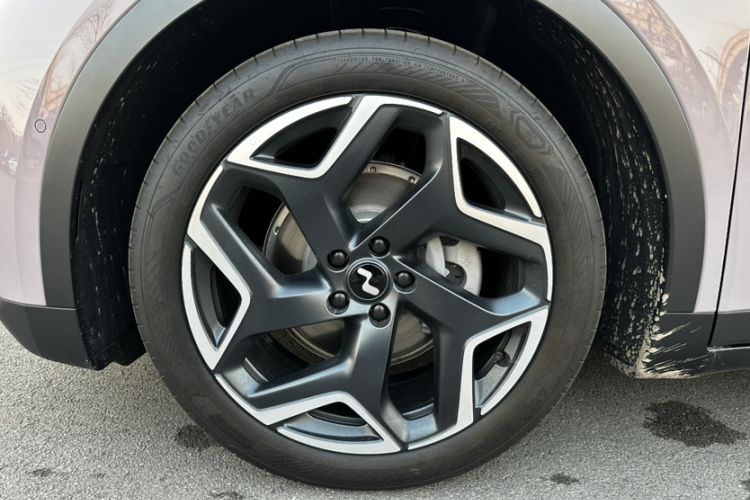 Used ONVO L60 2024 60 kWh All-Wheel Drive
