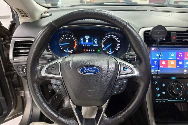 Used Ford Mondeo 2017 EcoBoost 200 Stylish Model
