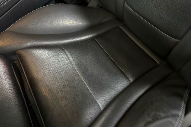 Used Mercedes-Benz GLC 2021 GLC 300 L 4MATIC Dynamic Model Interior 2