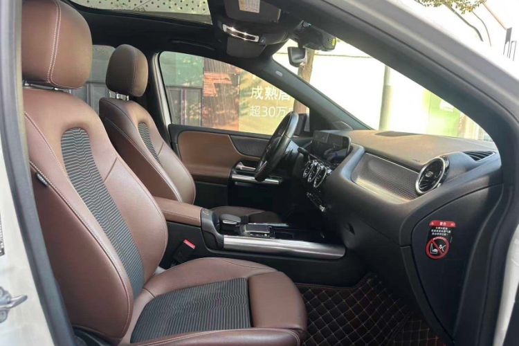 Used Mercedes-Benz B-Class 2020 B 200 Sport Edition Exterior 6