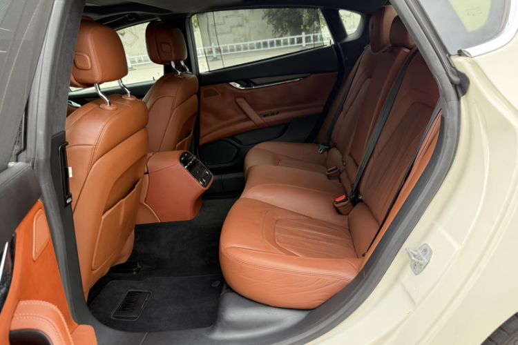 Used Maserati President 2013 3.0T Standard Model
