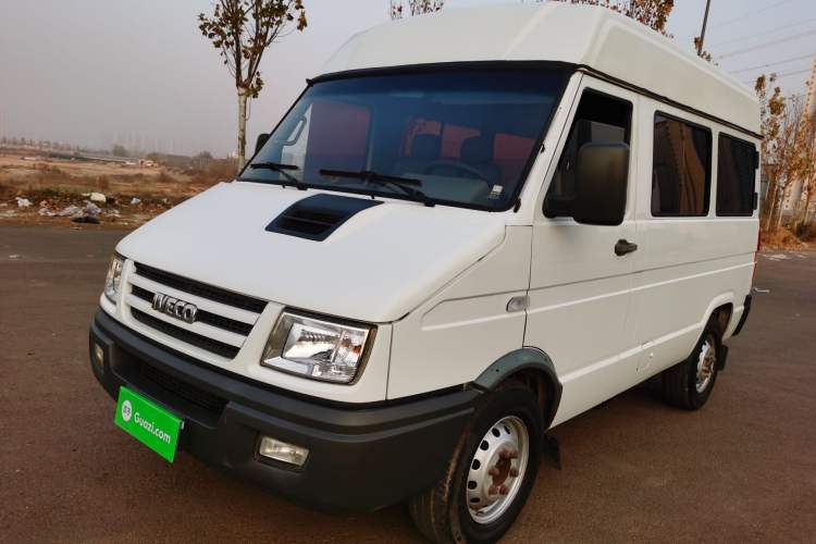 Used Iveco Daily 2014 2.5T-A35 NJ6485AC47Z4
