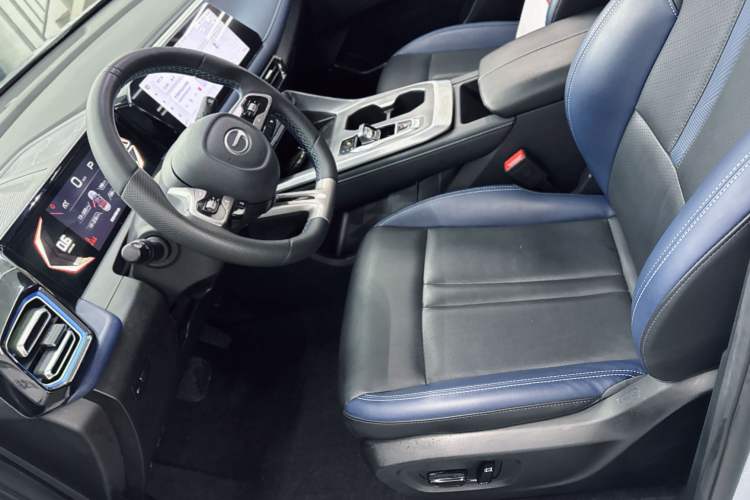 Used GAC Trumpchi GS3 2023 Shadow Speed 270T Dynamic Intelligence Edition