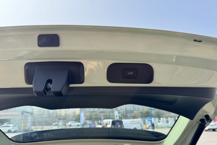 Used Geely Galaxy Geome 2025 UP 410km Exploration+ Edition