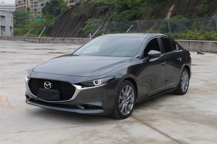 Used Mazda 3 Axela 2023 2.0L Automatic Zhiyao Edition Front Left 45 Deg