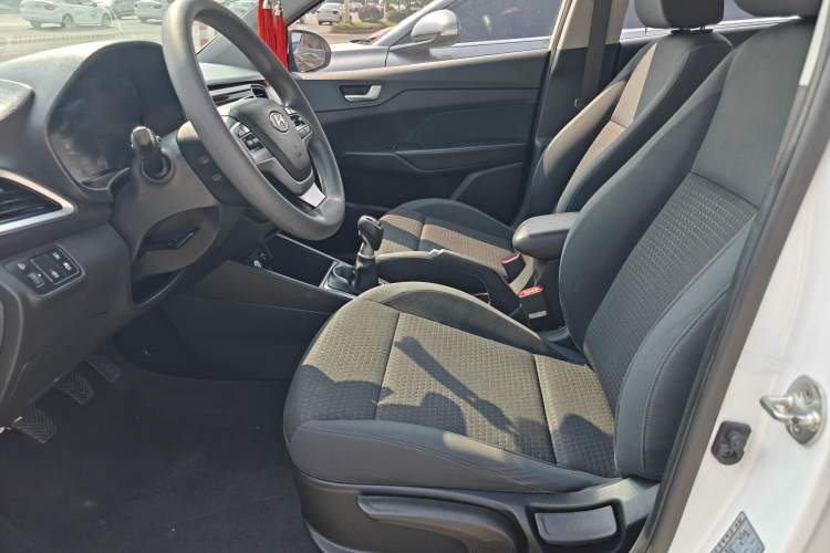 Used Hyundai Verna (new generation) 2020 1.4L Manual GLS Cool Edition
