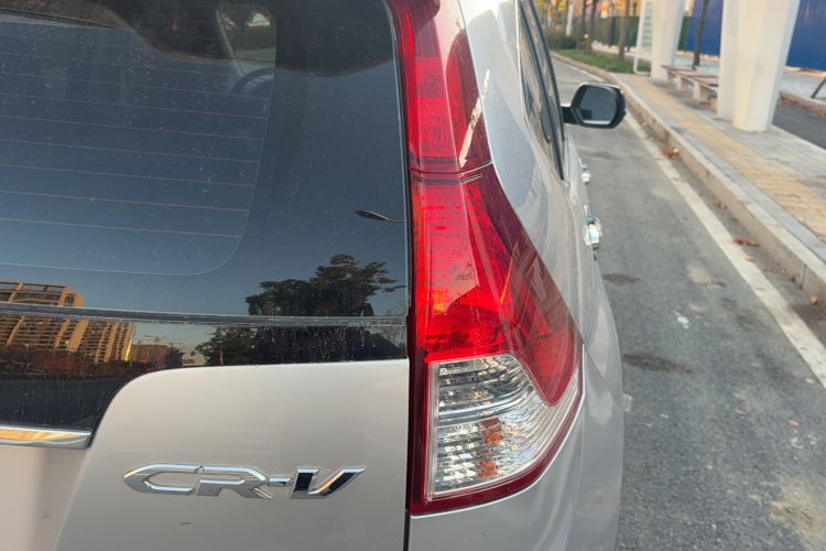 Used Honda CR-V 2012 2.0L two-wheel drive urban version