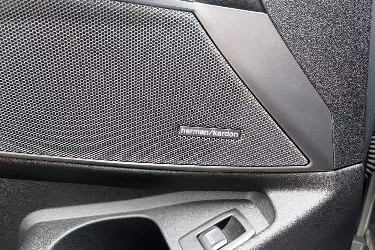 Used BMW 3 Series 2025 330Li M Sport Shadowline Package
