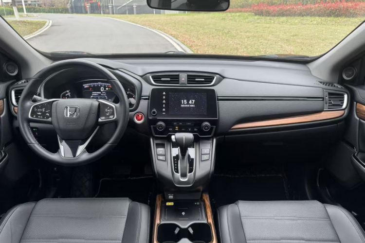 Used Honda CR-V 2021 240TURBO CVT 2WD Fashion Edition Interior 8