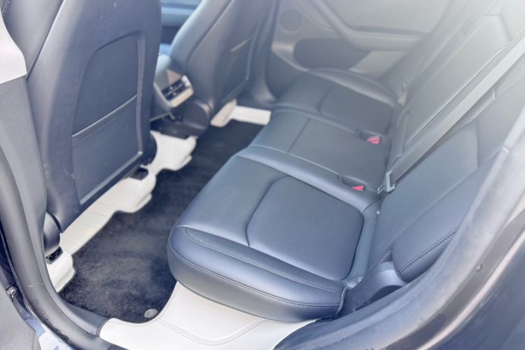 Used Tesla Model Y 2024 Rear-Wheel-Drive Version