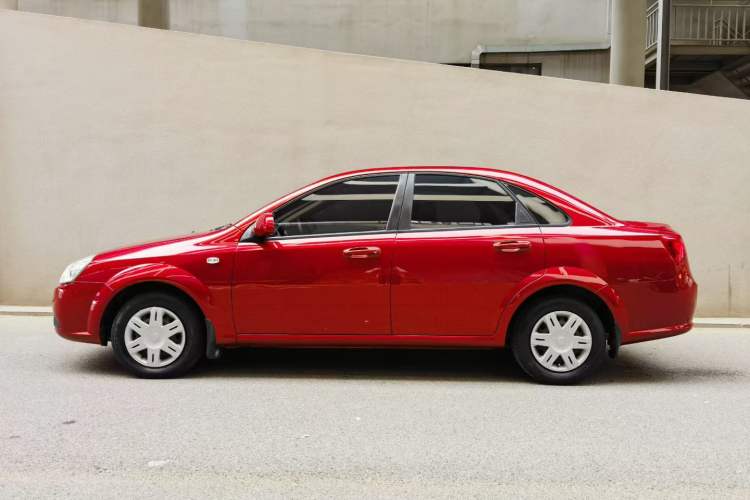 Used Buick Excelle 2013 1.5L Automatic Classic Model Exterior 2