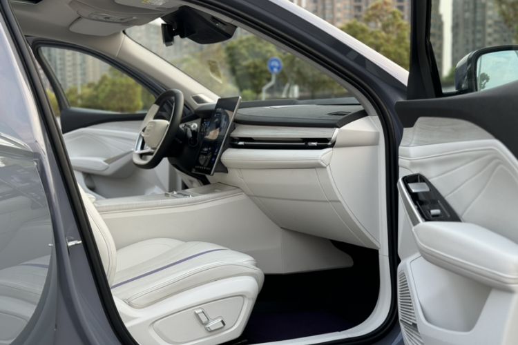 Used Geely Auto Preface L 2024 Zhiqing 1.5TD Tiangong Edition
